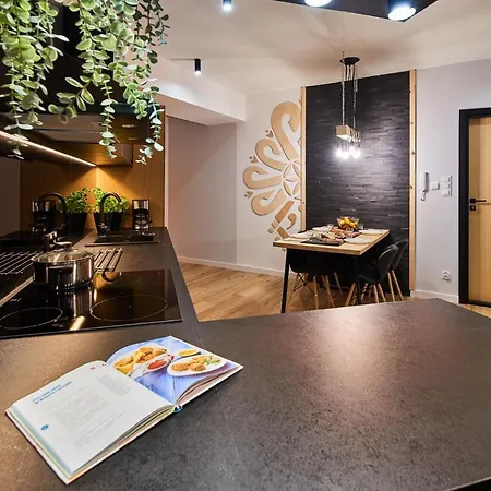 Vip Apartamenty, Orkana